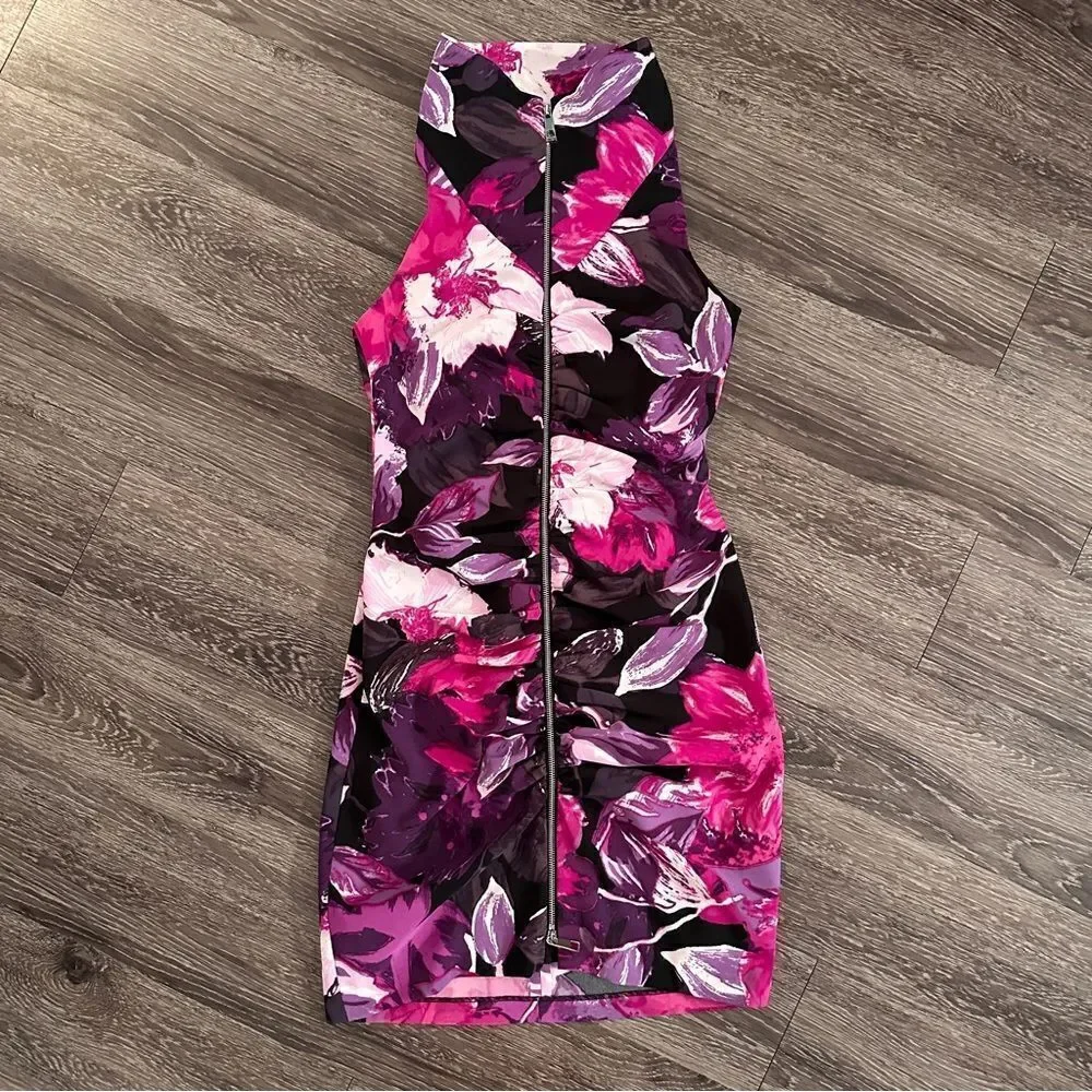 Cache Floral Dress - Picture 8 of 10